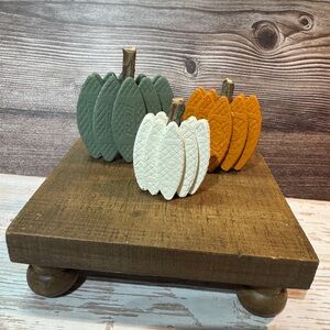 Set Of 3 Small Wood Handcrafted Pumpkins
